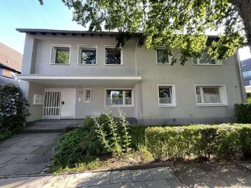 Haus zum Kaufen in Essen 690.000,00 EUR 279.61 m²