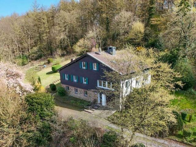 Haus zum Kaufen in Essen 795.000,00 EUR 203 m²