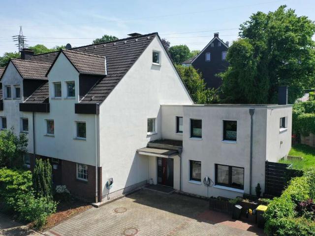 Haus zum Kaufen in Essen 870.000,00 EUR 280 m²