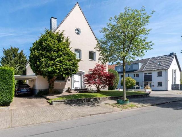 Haus zum Kaufen in Essen 998.000,00 EUR 177.54 m²