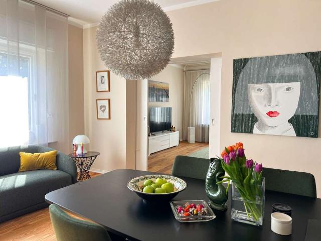 Haus zum Kaufen in Essen 998.000,00 EUR 177.54 m²