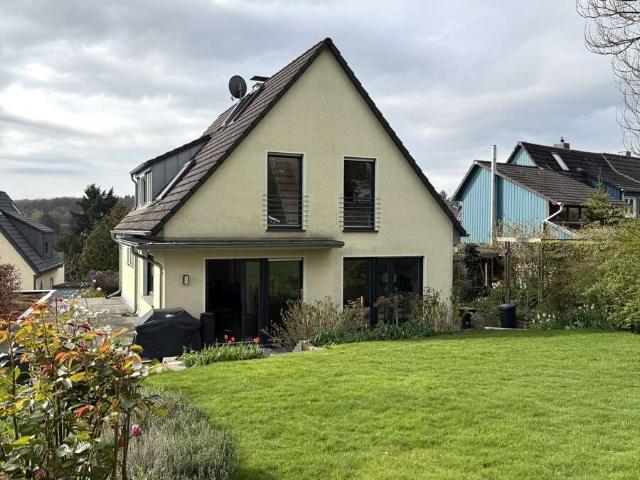 Haus zum Kaufen in Essen Fischlaken 915.000,00 EUR 199 m²