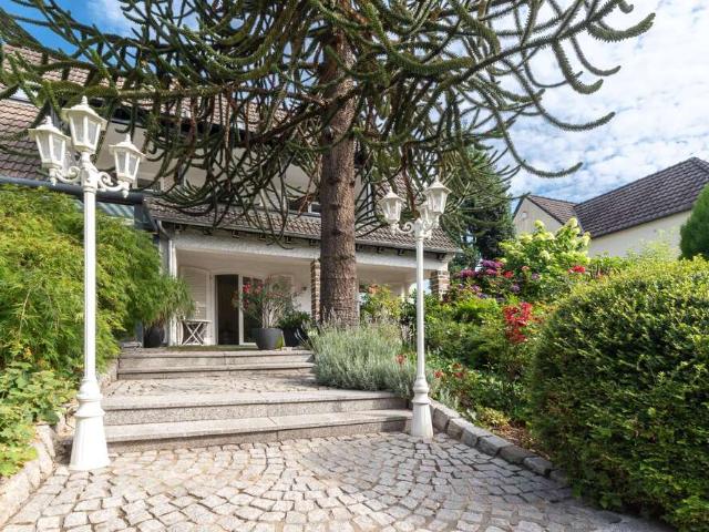 Haus zum Kaufen in Essen Heisingen 1.150.000,00 EUR 180 m²