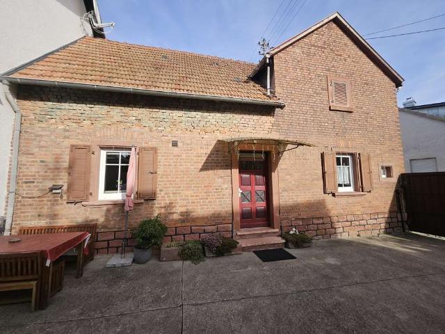Haus zum Kaufen in Essingen 399.000,00 EUR 189 m²