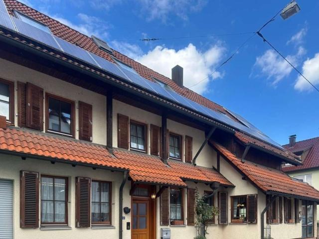 Haus zum Kaufen in Esslingen 549.000,00 EUR 204.27 m²