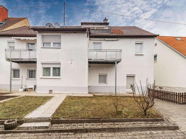 Haus zum Kaufen in Esslingen 750.000,00 EUR 296 m²