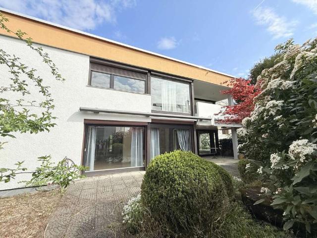 Haus zum Kaufen in Esslingen 850.000,00 EUR 254.4 m²