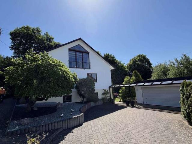 Haus zum Kaufen in Ettenbeuren 750.000,00 EUR 345 m²