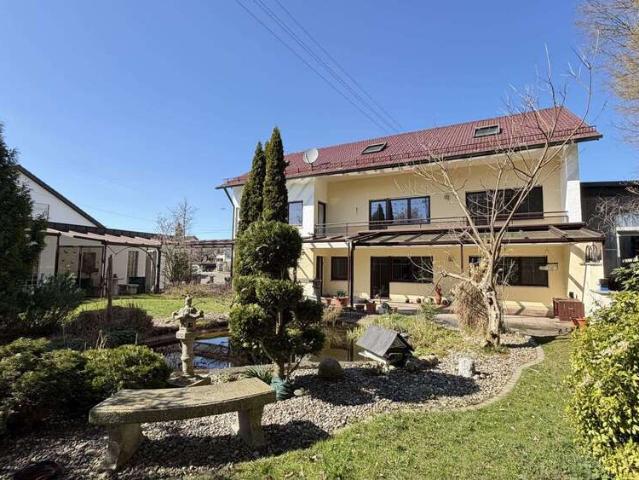 Haus zum Kaufen in Ettenbeuren 790.000,00 EUR 345 m²