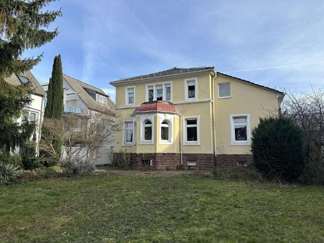 Haus zum Kaufen in Ettlingen 1.190.000,00 EUR 258 m²
