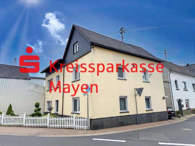 Haus zum Kaufen in Ettringen 269.000,00 EUR 197 m²