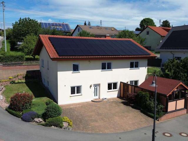 Haus zum Kaufen in Eulenbis 475.000,00 EUR 203.56 m²