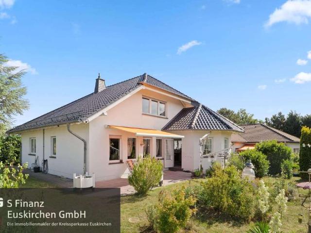 Haus zum Kaufen in Euskirchen 549.000,00 EUR 201.68 m²