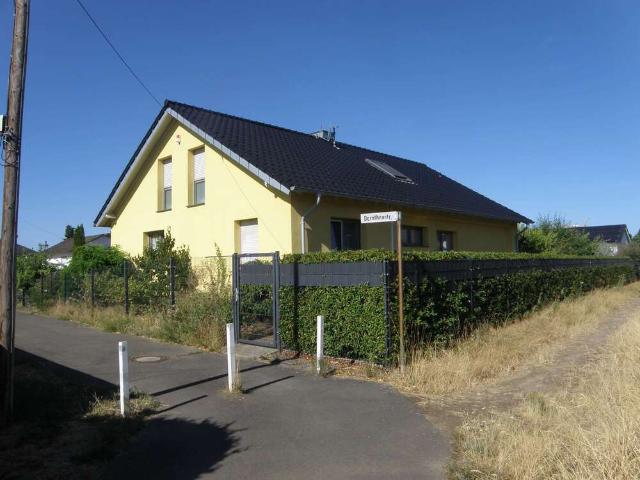Haus zum Kaufen in Euskirchen 890.000,00 EUR 276 m²