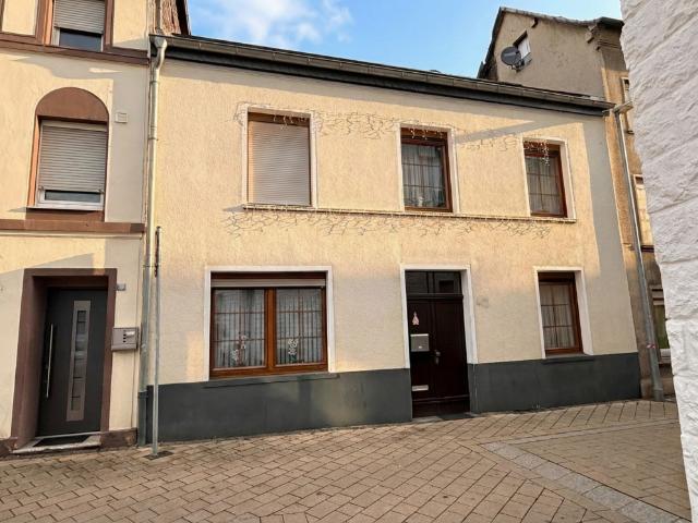 Haus zum Kaufen in Euskirchen 269.000,00 EUR 97.5 m²