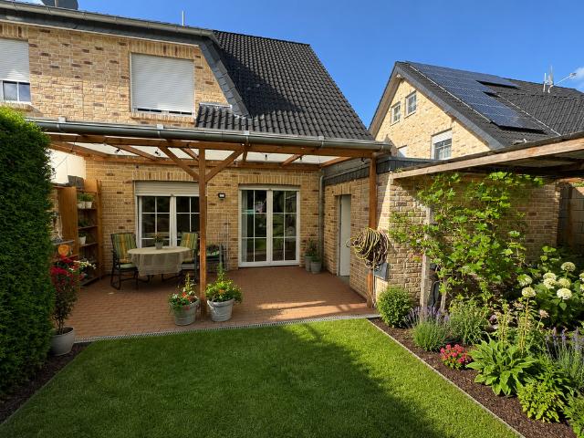 Haus zum Kaufen in Euskirchen 395.000,00 EUR 129 m²