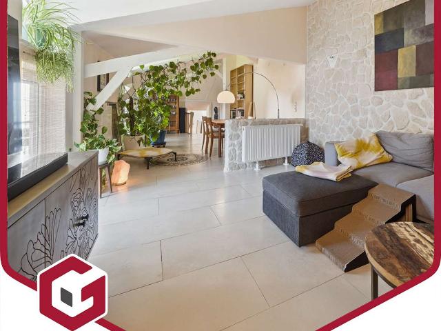 Haus zum Kaufen in Euskirchen Kirchheim 389.000,00 EUR 208 m²