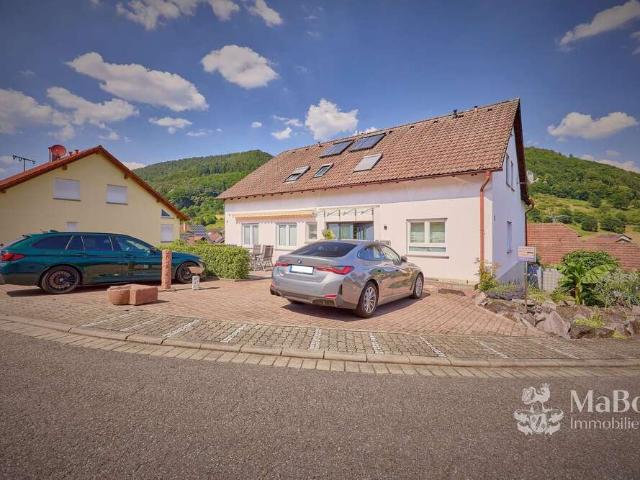 Haus zum Kaufen in Eußerthal 849.000,00 EUR 370 m²