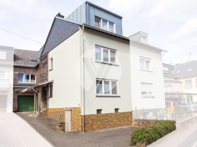 Haus zum Kaufen in Föhren 275.000,00 EUR 199 m²