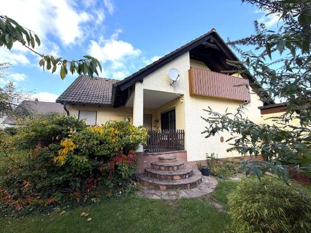Haus zum Kaufen in Forchheim Buckenhofen 559.000,00 EUR 138 m²