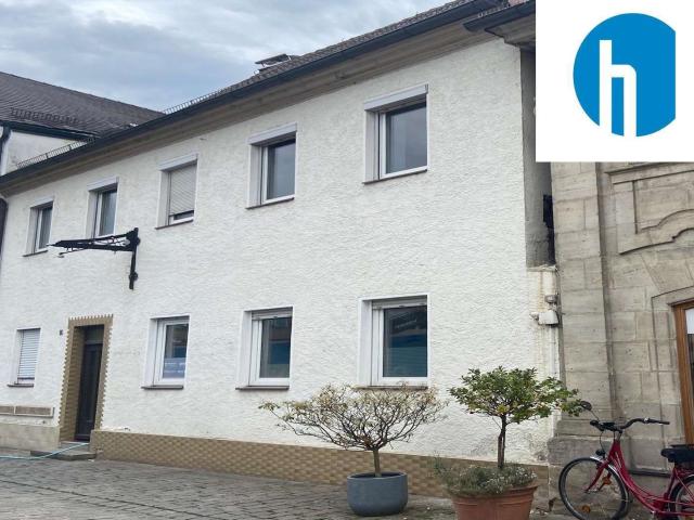 Haus zum Kaufen in Forchheim 398.000,00 EUR 200 m²