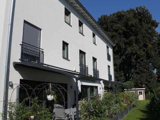 Haus zum Kaufen in Falkensee 549.000,00 EUR 141 m²