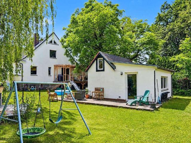 Haus zum Kaufen in Falkensee 800.000,00 EUR 230 m²