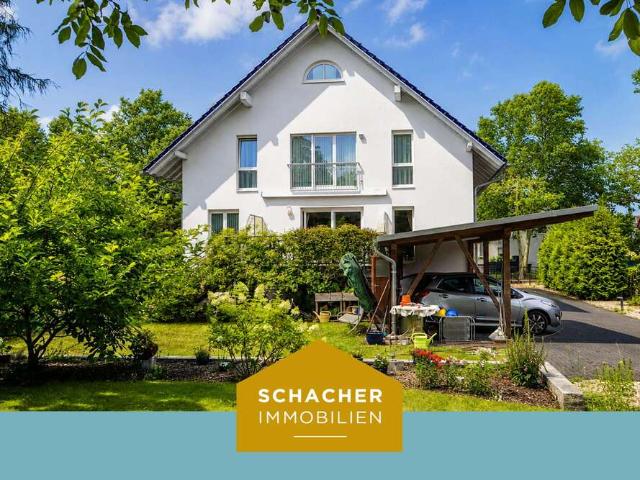 Haus zum Kaufen in Falkensee 949.000,00 EUR 263 m²