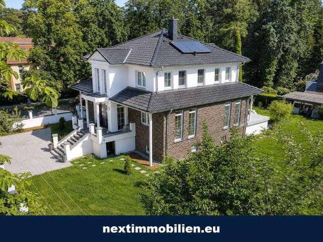 Haus zum Kaufen in Falkensee 995.000,00 EUR 224.2 m²