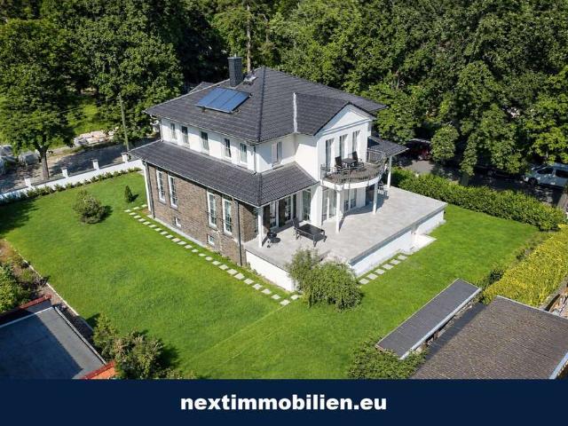 Haus zum Kaufen in Falkensee 995.000,00 EUR 224.2 m²