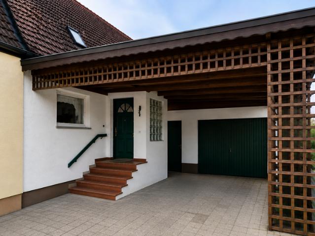 Haus zum Kaufen in Feucht 365.000,00 EUR 100 m²