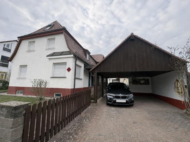 Haus zum Kaufen in Feucht 679.000,00 EUR 185 m²