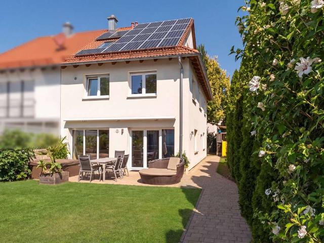 Haus zum Kaufen in Feucht 749.000,00 EUR 160 m²