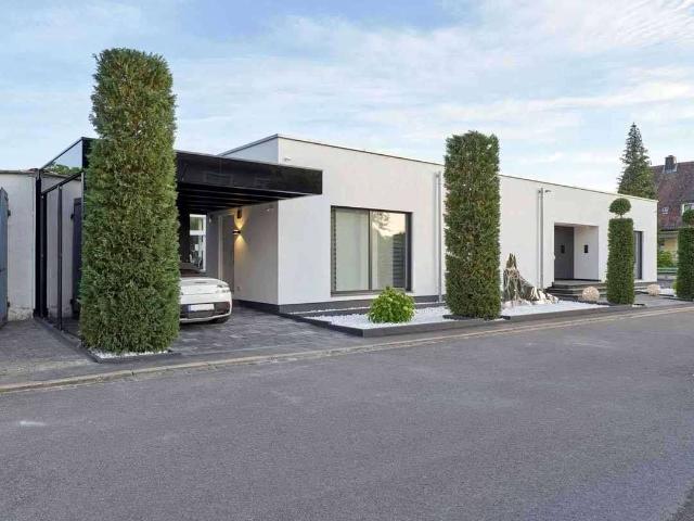 Haus zum Kaufen in Feuchtwangen 379.000,00 EUR 74 m²