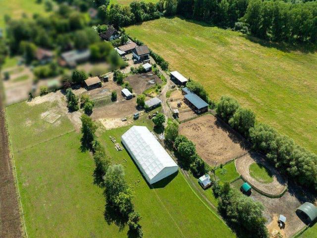 Haus zum Kaufen in Fehrbellin 800.000,00 EUR 270 m²
