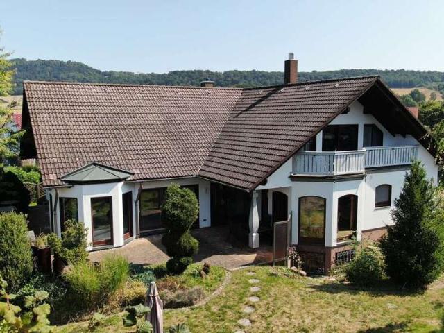 Haus zum Kaufen in Felsberg 398.000,00 EUR 213 m²