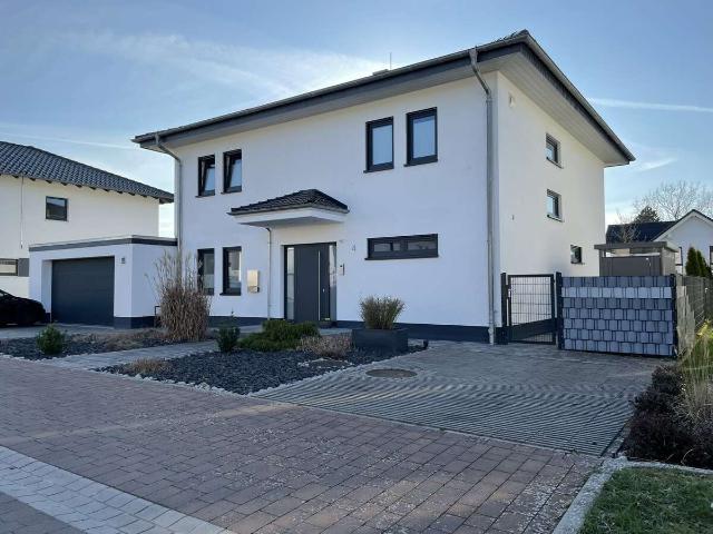 Haus zum Kaufen in Fernwald Annerod 760.000,00 EUR 166 m²