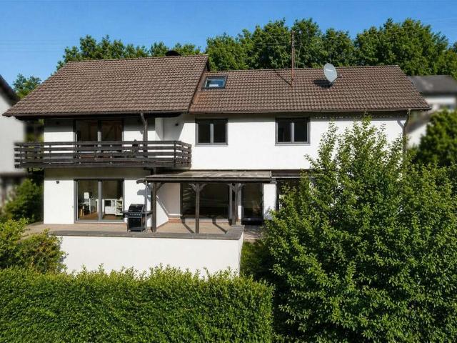 Haus zum Kaufen in Flörsbachtal Lohrhaupten 385.000,00 EUR 209.27 m²