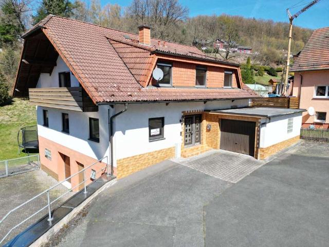 Haus zum Kaufen in Flörsbachtal 280.000,00 EUR 204 m²