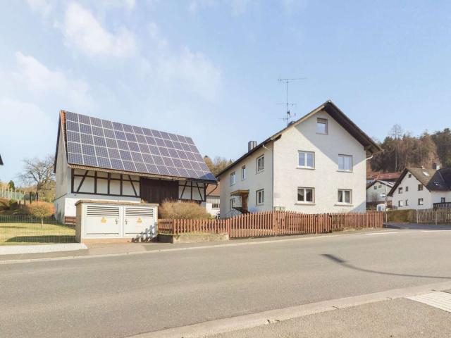 Haus zum Kaufen in Flörsbachtal 319.000,00 EUR 215 m²