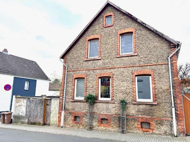 Haus zum Kaufen in Flörsheim am Main 349.000,00 EUR 100 m²