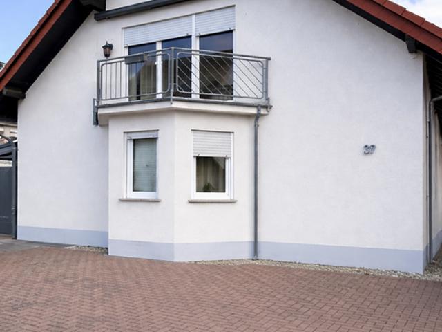 Haus zum Kaufen in Flörsheim am Main 960.000,00 EUR 180 m²