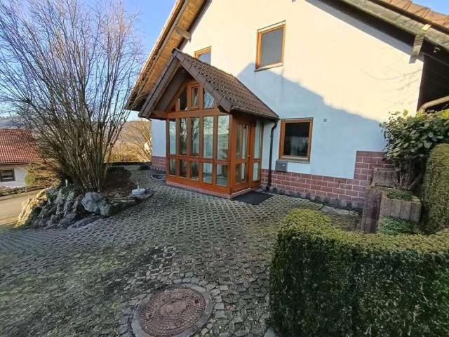 Haus zum Kaufen in Frankenau 349.000,00 EUR 124 m²