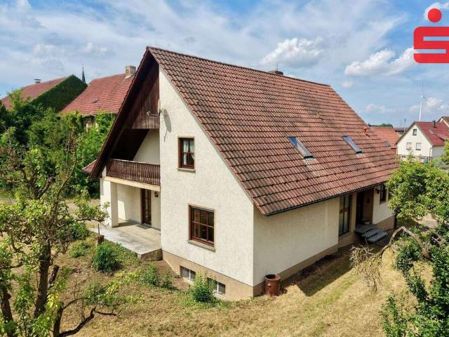 Haus zum Kaufen in Frankenwinheim 295.000,00 EUR 177 m²