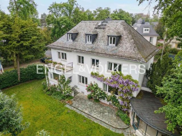 Haus zum Kaufen in Frankfurt am Main 3.400.000,00 EUR 265 m²