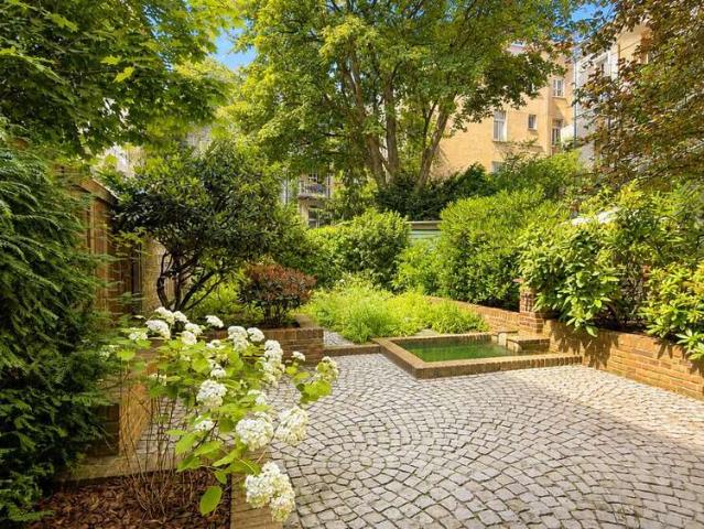 Haus zum Kaufen in Frankfurt am Main 3.980.000,00 EUR 180 m²