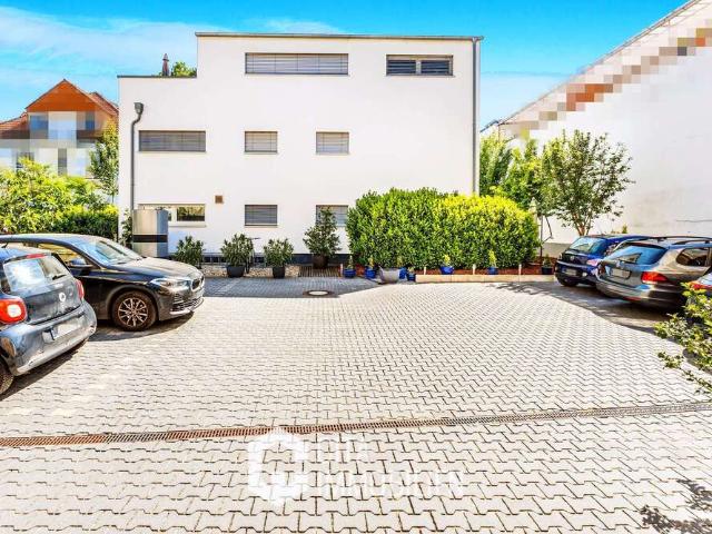 Haus zum Kaufen in Frankfurt am Main 1.780.000,00 EUR 261.66 m²