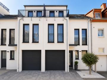 Haus zum Kaufen in Frankfurt am Main 1.050.000,00 EUR 176 m²