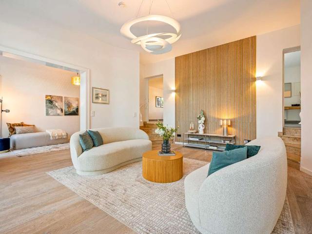 Haus zum Kaufen in Frankfurt am Main 1.150.000,00 EUR 284 m²