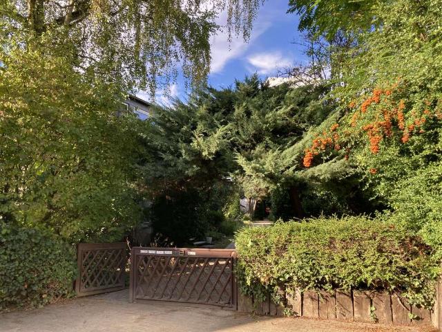 Haus zum Kaufen in Frankfurt am Main 1.190.000,00 EUR 337 m²